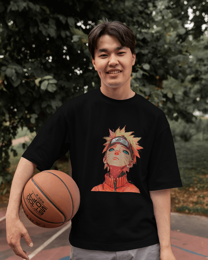 Naruto Uzumaki graphic streetwear T-shirt for anime fans.